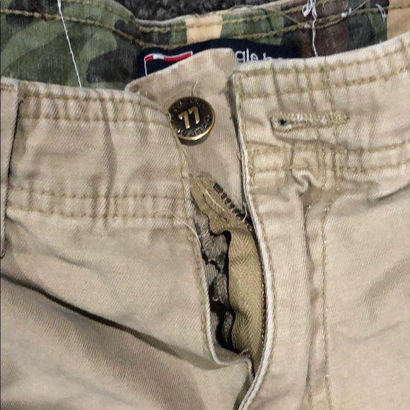 Shorts - Picture 3 of 3